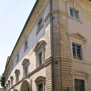 Musei Civici Palazzo Buonaccorsi  - Ritratti cardinale Alessandro Farnese, Giuseppe Mozzi e Bartolomeo Mozzi - Comune di Macerata