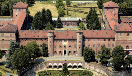 Castello di Moncalieri slide