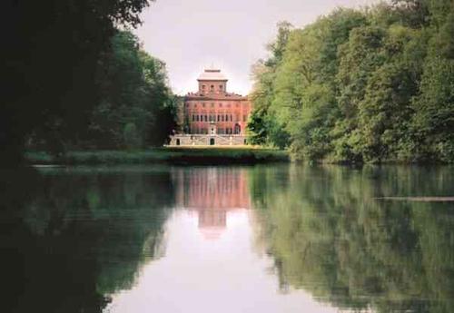 CASTELLO DI RACCONIGI slide