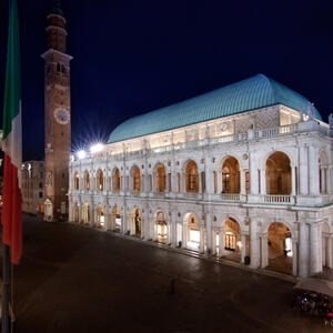 Basilica Palladiana  -   Strutture espositive funzionali alla valorizzazione della Basilica Palladiana
