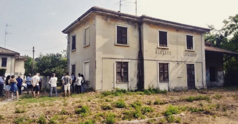 Ex stazione ferroviaria di Olgiate Comasco slide