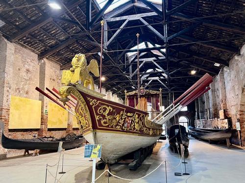 Museo Storico Navale di Venezia slide