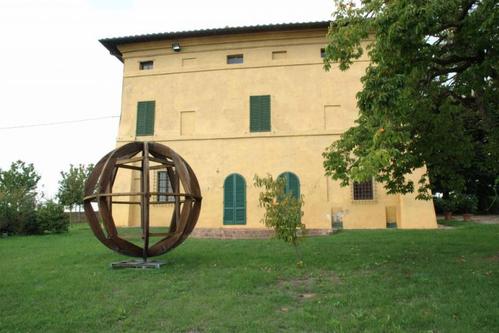 Pinacoteca Nazionale di Siena e Villa Brandi slide