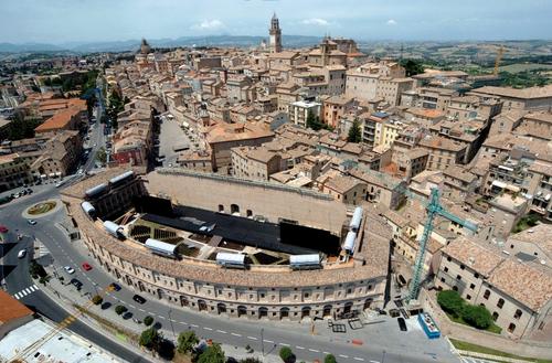 Associazione Arena Sferisterio slide