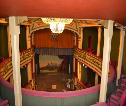 Teatro storico comunale slide