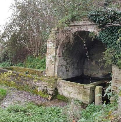 Fonte di San Flaviano slide