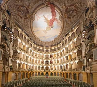 FONDAZIONE TEATRO FRASCHINI slide