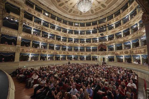Fondazione Ravenna Manifestazioni - Teatro Alighieri e Ravenna Festival slide