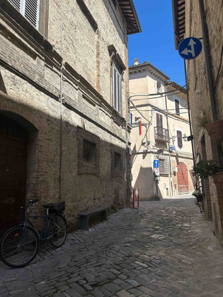 Via Santa Margherita slide