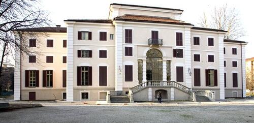 Biblioteca Villa Amoretti e Aranciera slide