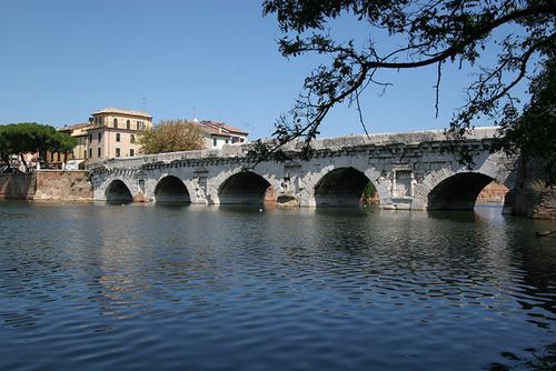 Ponte di Tiberio slide