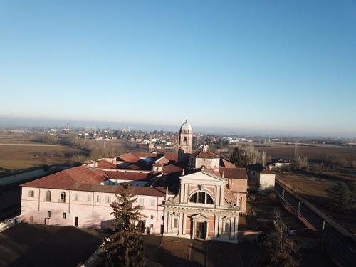 Chiesa di Santa Croce in Bosco Marengo slide