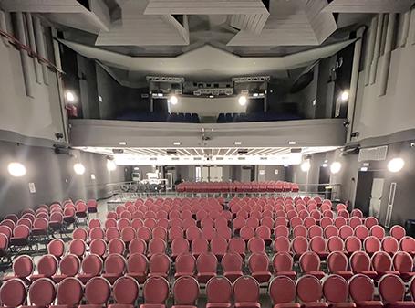 AncheCinema slide