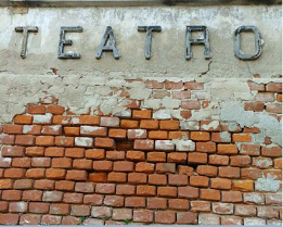 EX TEATRO NEL PALAZZO MUNICIPALE slide