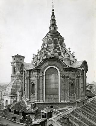 Musei Reali Torino - Cappella della Sindone slide