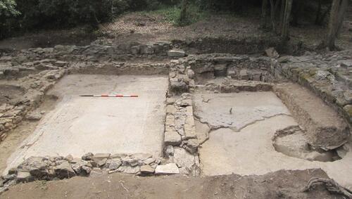 Area Archeologica di Poggio del Molino - Populonia slide