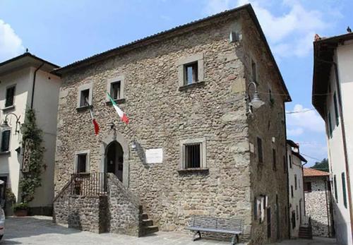 Museo Ferrucciano di Gavinana slide