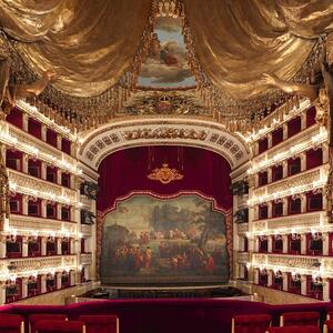 Fondazione Teatro di San Carlo  -   Concerto d'imprese - Stagione 18 / 19