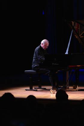 FESTIVAL PIANISTICO INTERNAZIONALE DEL MEDITERRANEO Ass. Mus. e Cult. Hermes Ets slide