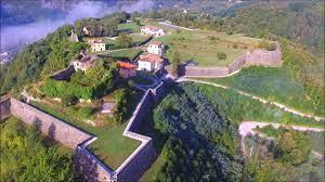 Complesso Monumentale Fortezza di Monte Alfonso slide