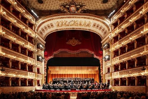 Fondazione Teatro di San Carlo slide