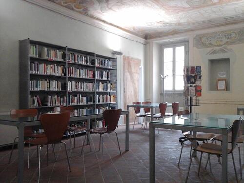 Agorà Biblioteca Civica di Lucca slide