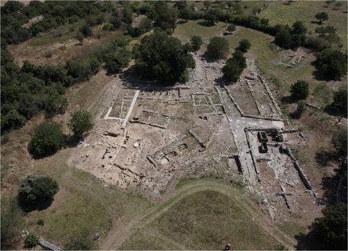 Parco archeologico di Monte Sannace slide