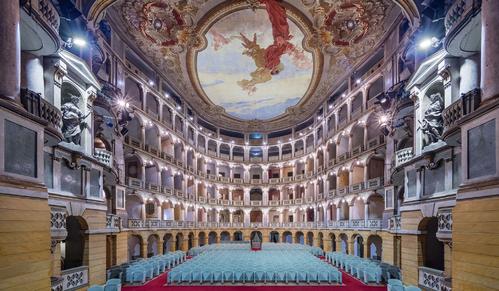 FONDAZIONE TEATRO FRASCHINI slide