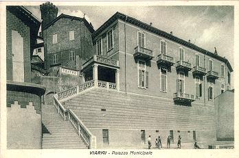 EX TEATRO NEL PALAZZO MUNICIPALE slide