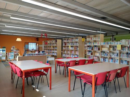 BIBLIOTECA COMUNALE DI OCCHIOBELLO slide