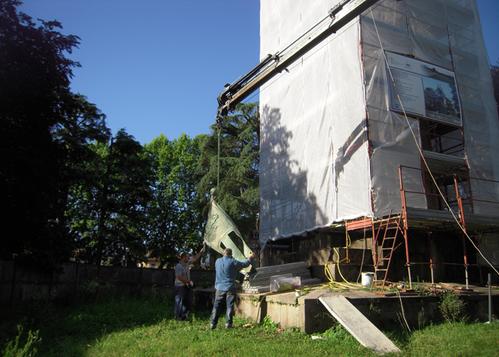 Monumento equestre in Piazzale Risorgimento slide