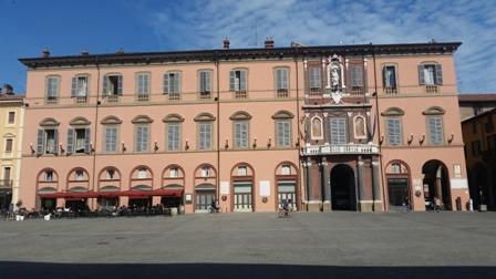 Palazzo Comunale di Imola slide