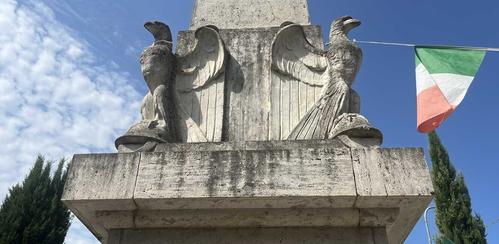 Monumento ai Caduti di San Martino in Campo slide