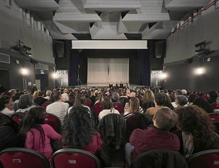 AncheCinema slide