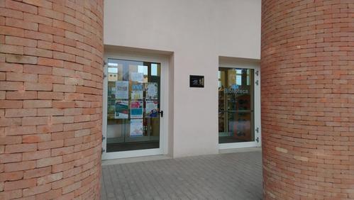 Centro culturale - Biblioteca "Andrea Mantegna" slide