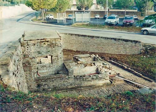 FONTE DI GALIZIANO (GALAZZANO) slide