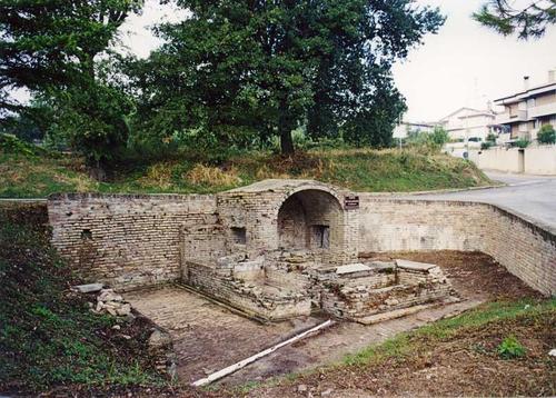 FONTE DI GALIZIANO (GALAZZANO) slide