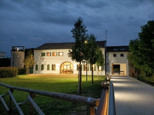 BIBLIOTECA COMUNALE slide