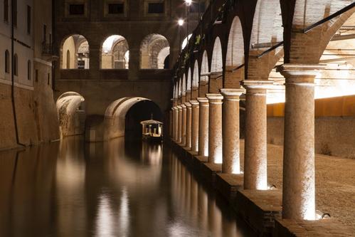 PESCHERIE DI GIULIO ROMANO A MANTOVA slide