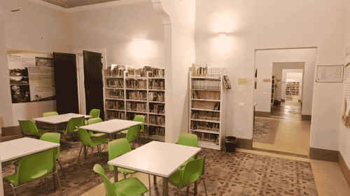 Biblioteca Civica "G.G. Bronziero" slide