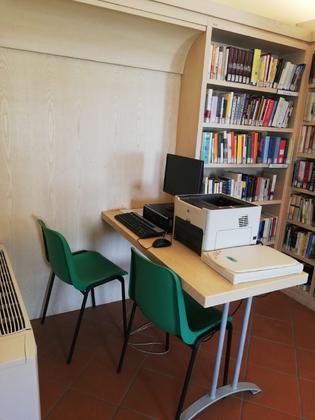 BIBLIOTECA COMUNALE ERNESTO BALDUCCI slide