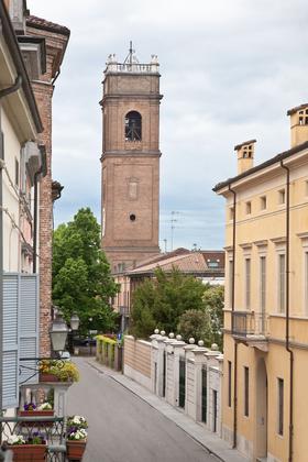 TORRE CIVICA "CAMPANON" slide