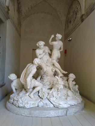 Complesso statuario del Sileno ed Egle di J-B. Boudard slide