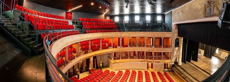 Immagini di Intervento di miglioramento della funzionalità del Teatro Civico: accessibilità e aumento capienza.
