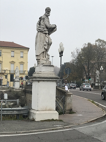 Immagini di Restauro conservativo delle quattro statue poste sugli angoli del ponte di San Giorgio, Ferrara 