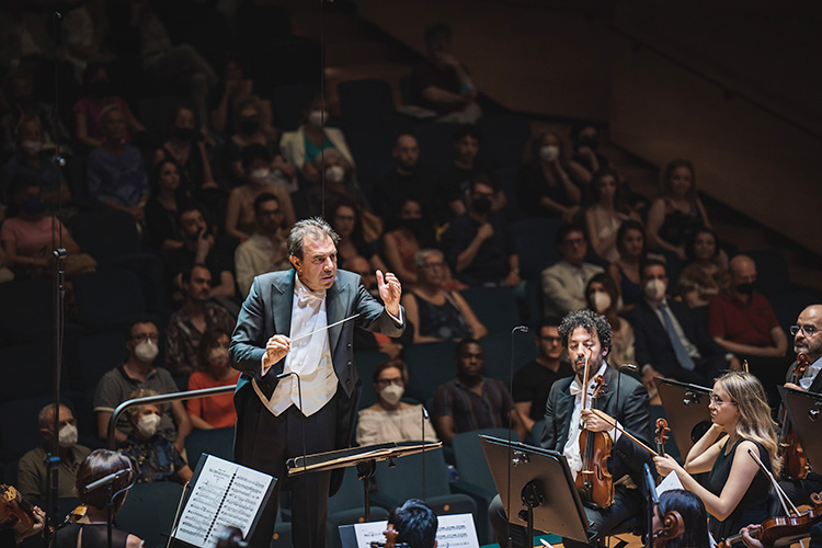 Immagini di Sostegno alla Fondazione Teatro del Maggio Musicale Fiorentino - anno 2022