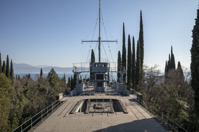 Immagini di La Regia Nave Puglia